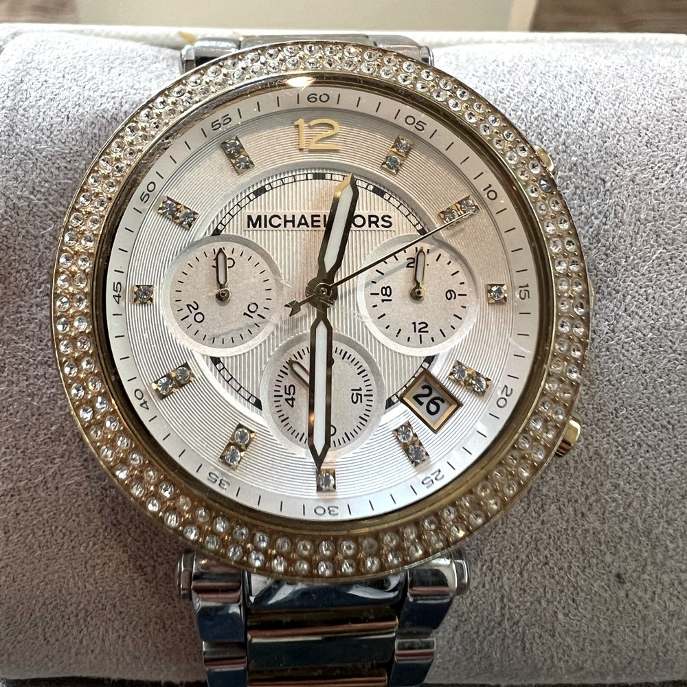 Michael Kors women’s oversized watch